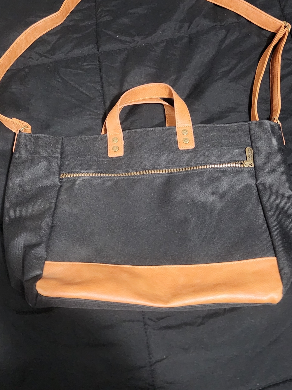 Thirty One Black and Tan Canvas Messenger Bag New